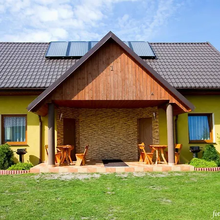Ania Lodge *
