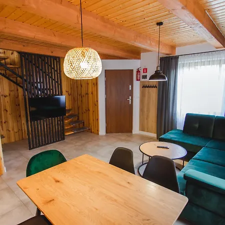 Lodge Ania